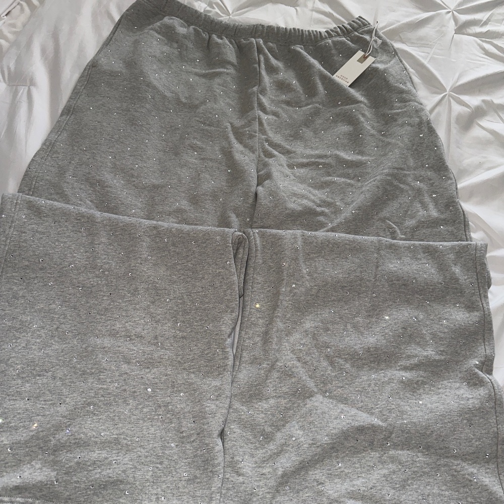 Good American diamond wide sweatpants